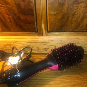 revlon one step styling brush